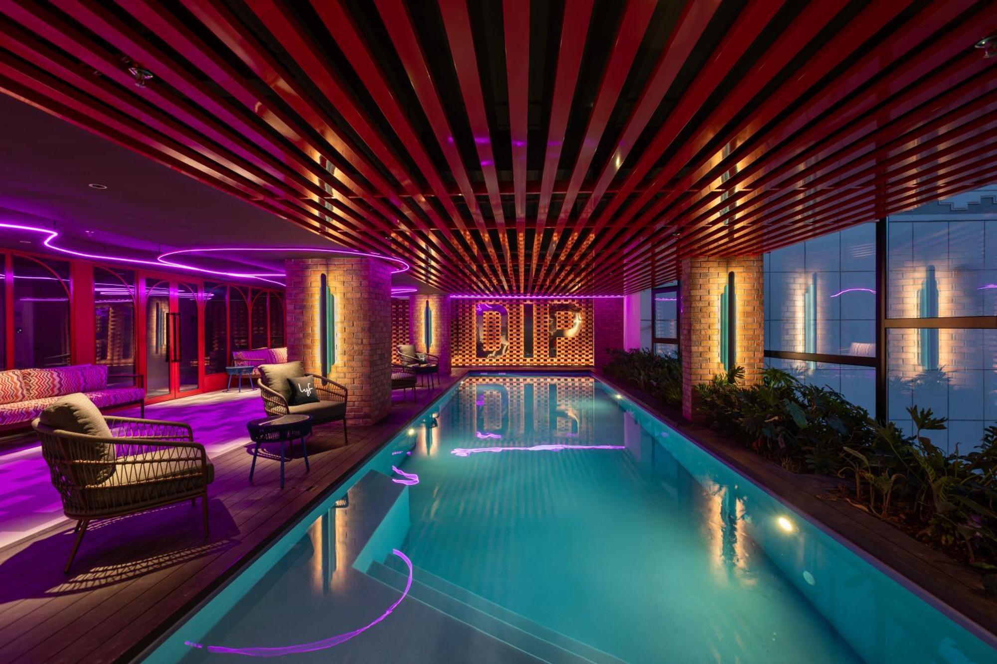 Отель Lyf Georgetown Penang Экстерьер фото