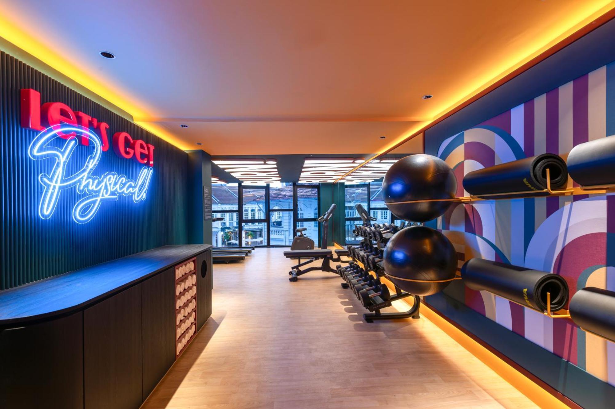 Отель Lyf Georgetown Penang Экстерьер фото